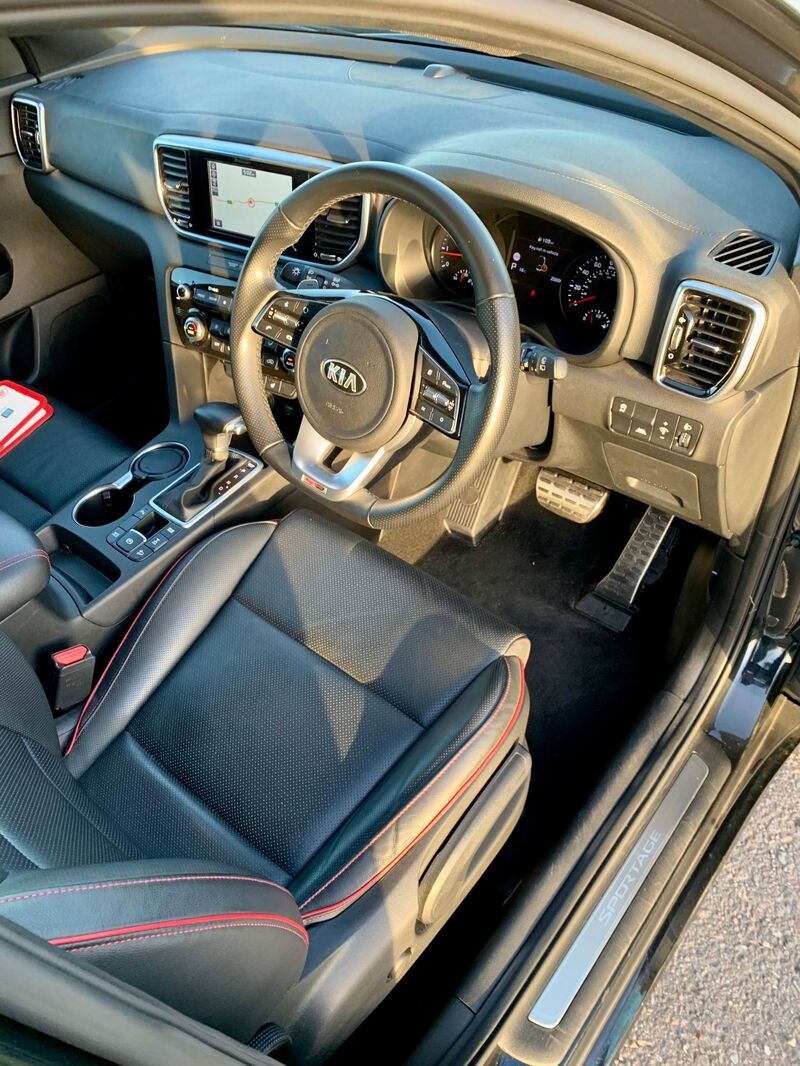 KIA SPORTAGE